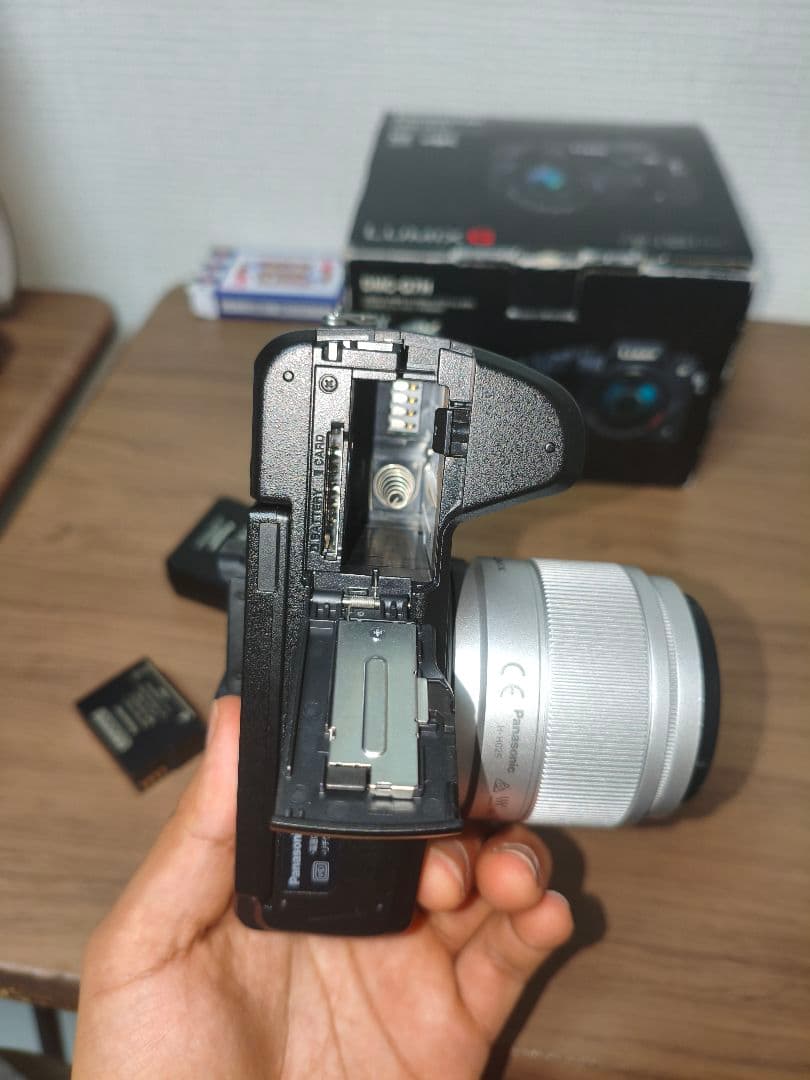 シャッター回数1,333回 Panasonic Lumix DMC-G7H