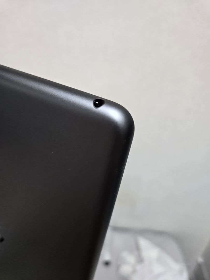 【極美品】iPad第8世代 128GB スペースグレイ MYLD2J/A 本体