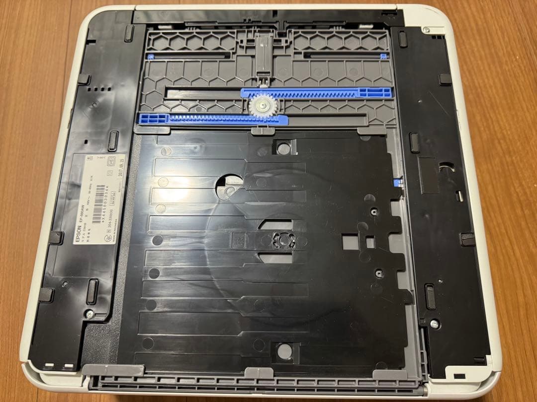 EPSON プリンタEP-880AW ホワイト ジャンク(電源ケーブル欠品)