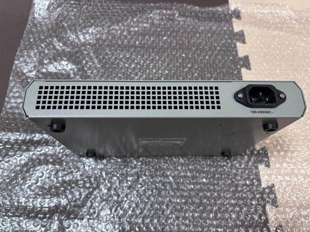 AlliedTelesis 16ポートギガビットスイッチ　AT-GS910/16