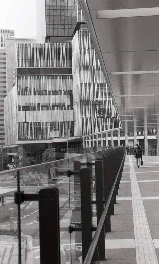 NIKON FE 5.8㎝F1.4 35㎜F1.4 フィルム撮影しております。