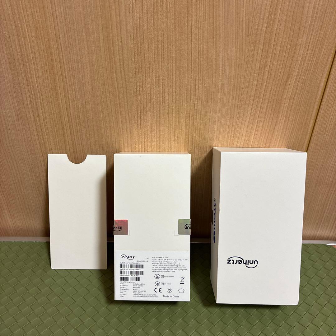 【美品】Unihertz ユニハーツ Atom L/4インチ/