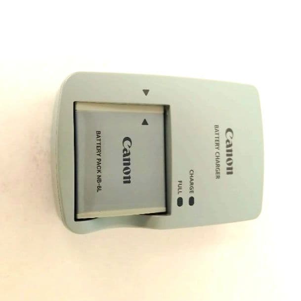 Canon IXY ブラウン茶色　 コンパクトデジタルカメラ　キャノン　イクシー