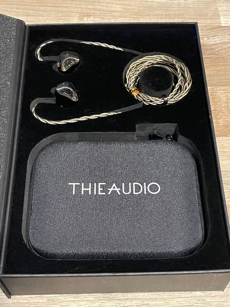 イヤホン THIEAUDIO Prestige LTD