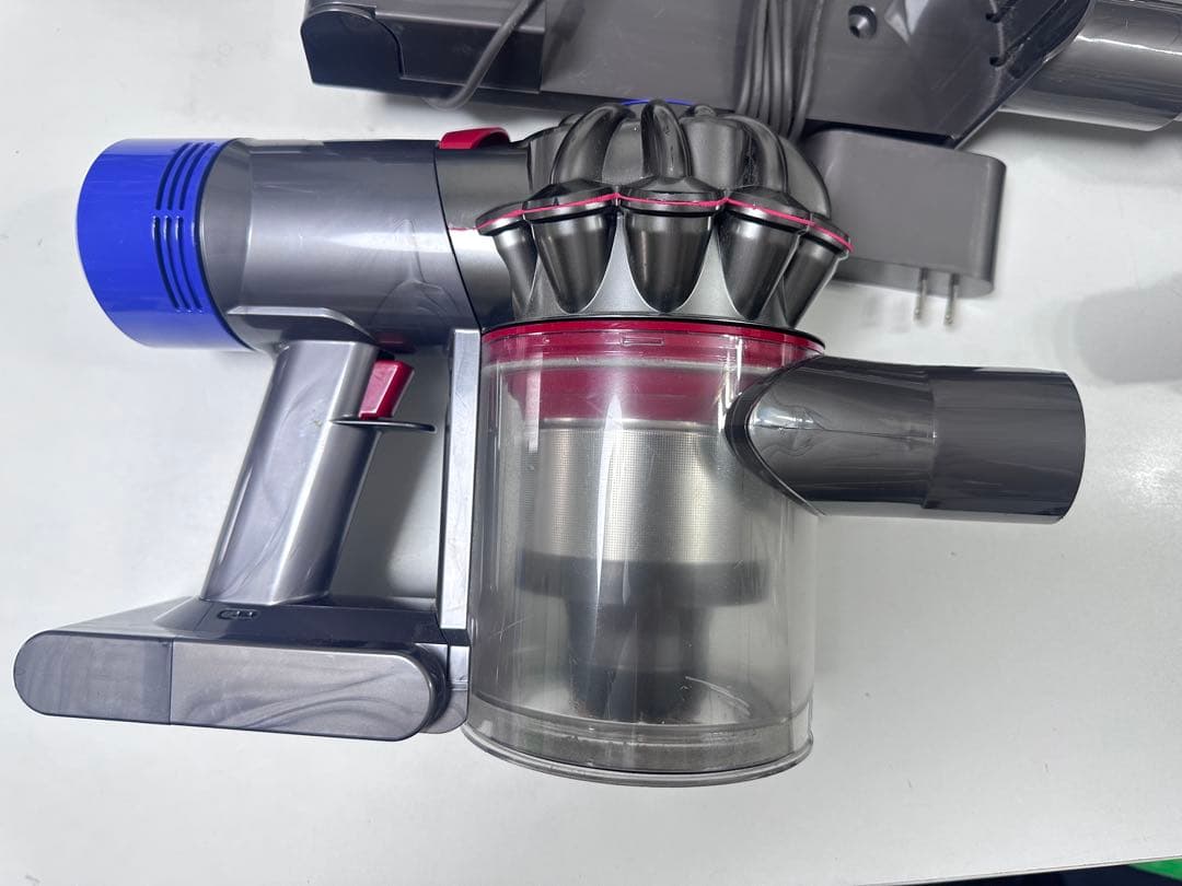 dyson v8 absolute ダイソン コードレス掃除機セット