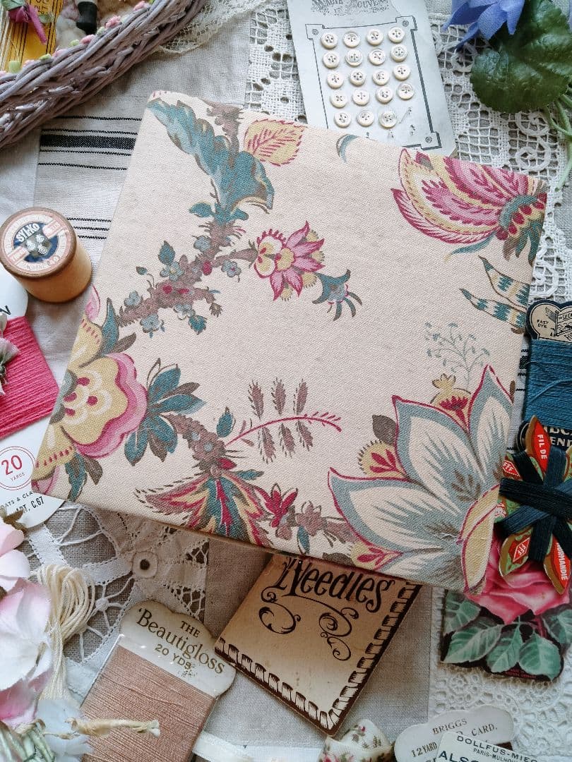 フランス アンティーク★カルトナージュ 布箱 花柄フレンチファブリック