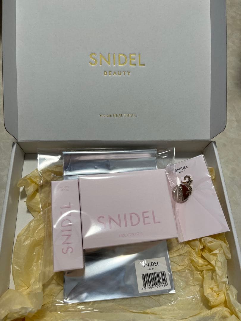 【SNIDEL BEAUTY】TEN collaboration 限定キット