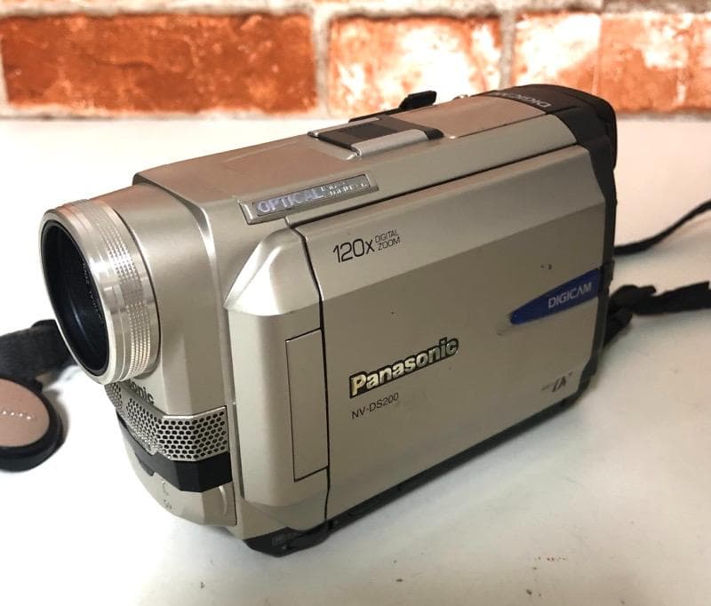 Panasonic ビデオカメラ　NV-DS200　動作品　#133