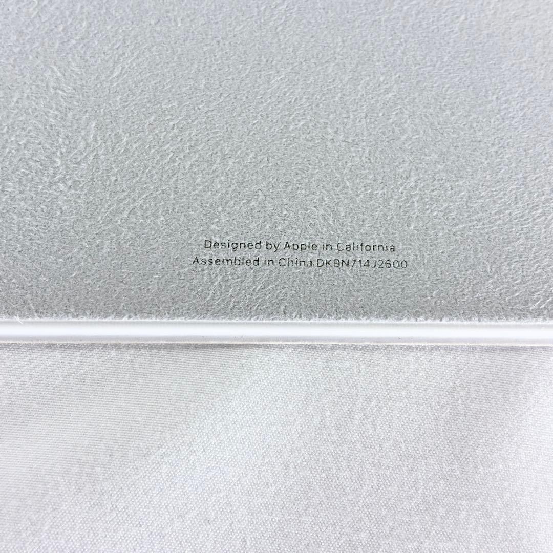 【美品】iPad 10th Gen Magic Keyboard Folio
