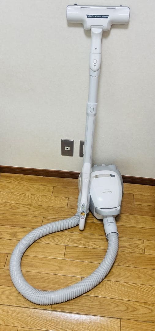 パナソニック 掃除機 パワフル 強弱調整可能 美品
