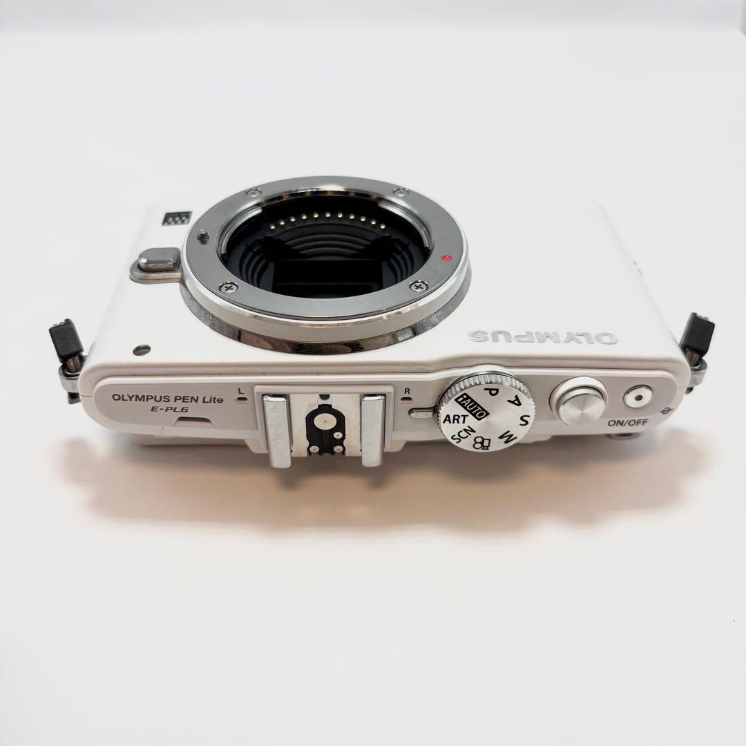 【週末限定値下げ】【美品】OLYMPUS PEN Lite E-PL6 ボディ