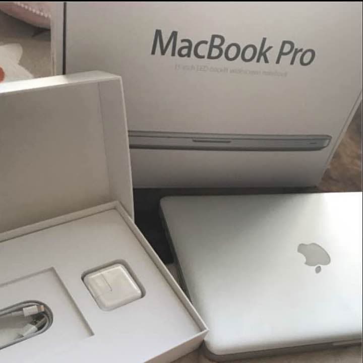 PCケーブル・コネクタ MacBook Pro and iPad Air 2