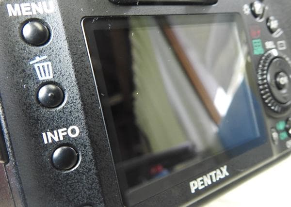 ペンタックス K20W・smc PENTAX-DA 18-55mm・バッグ 中古