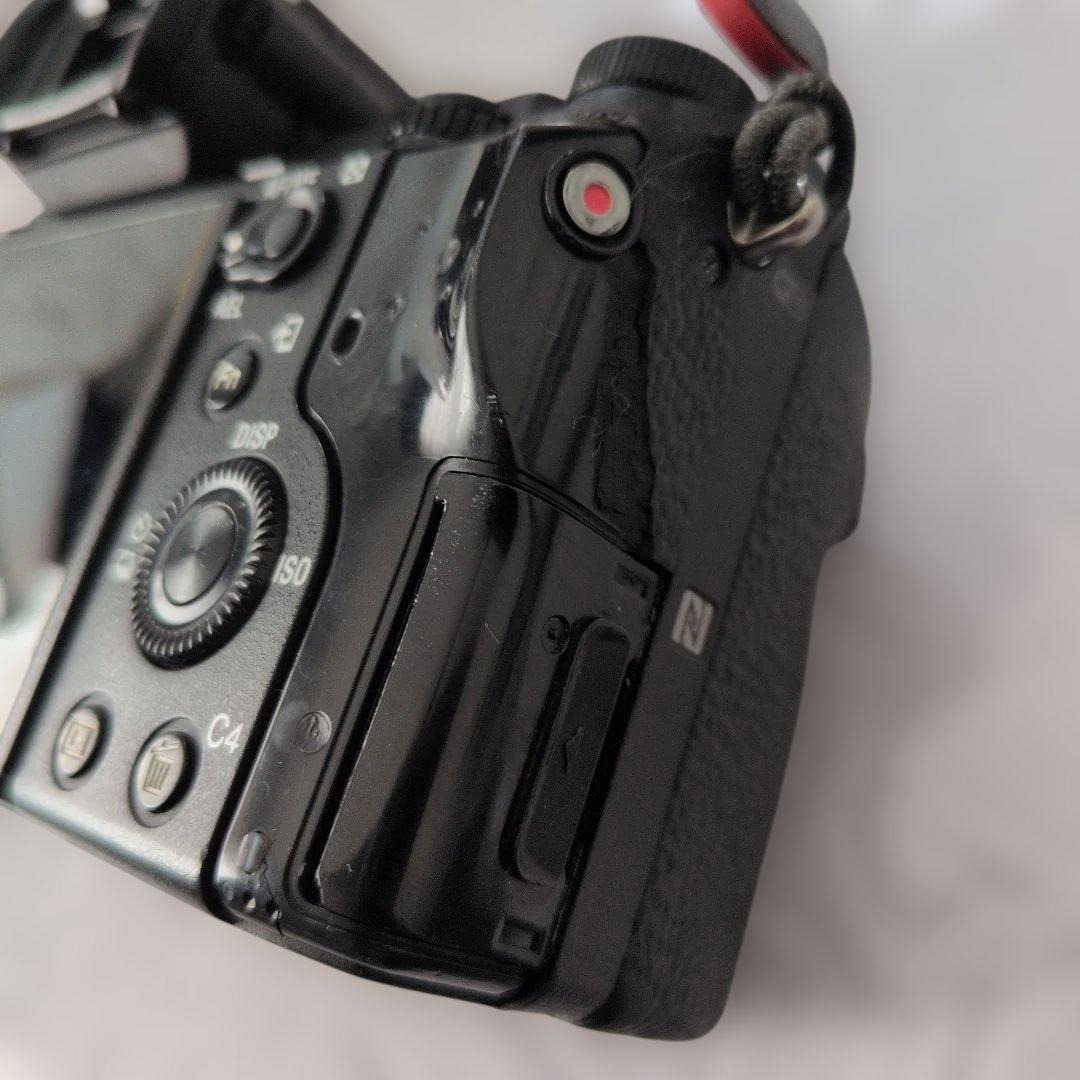Sony α7 II（ILCE-7M2）本体 ミラーレス一眼