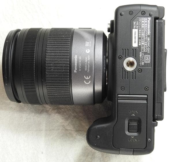LUMIX GH1 + G VARIO 14-140 F4-5.8【中古】⑪