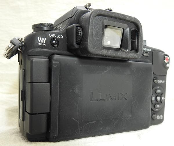 LUMIX GH1 + G VARIO 14-140 F4-5.8【中古】⑪