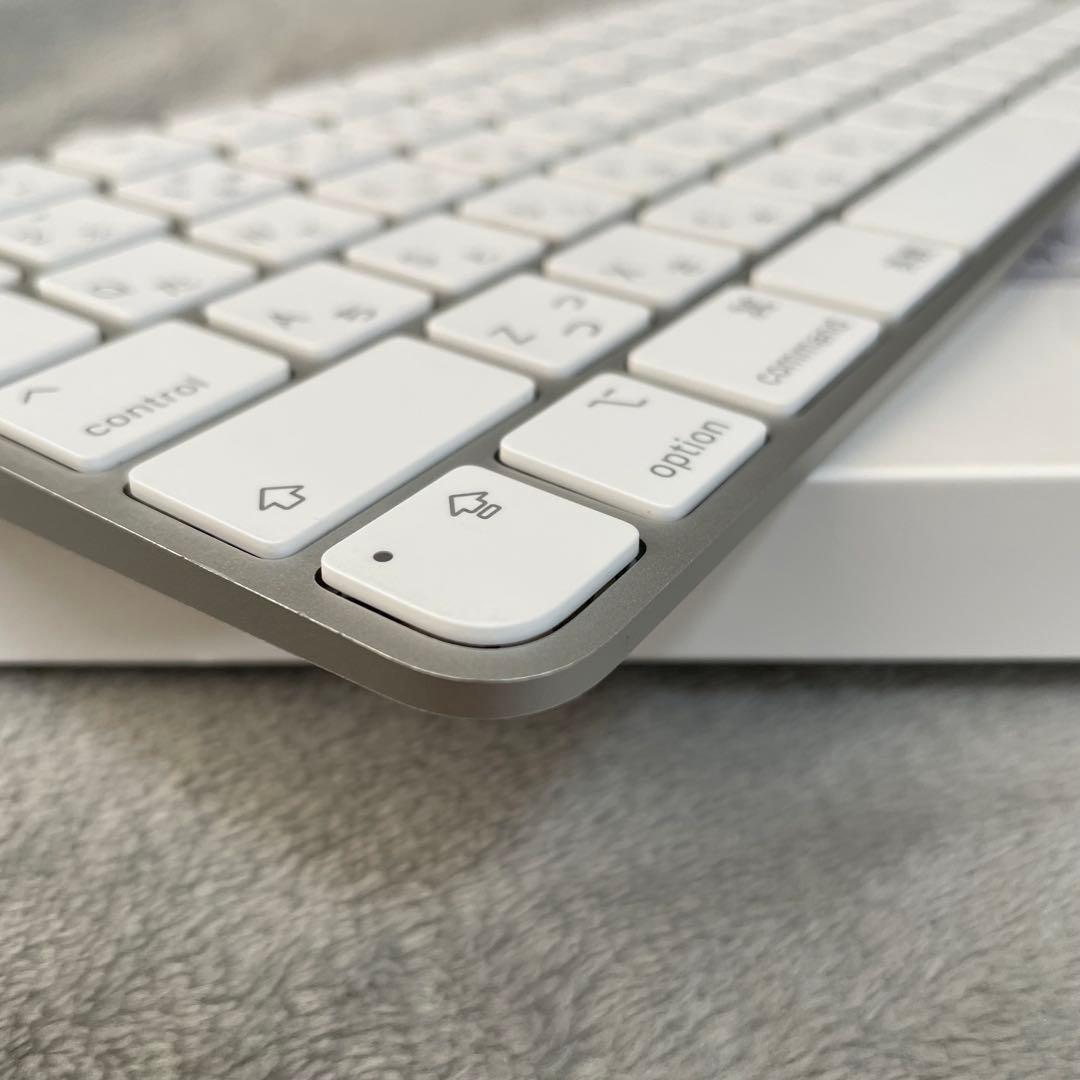 キーボード Apple Magic Keyboard A2450 MK2A3J/A 24