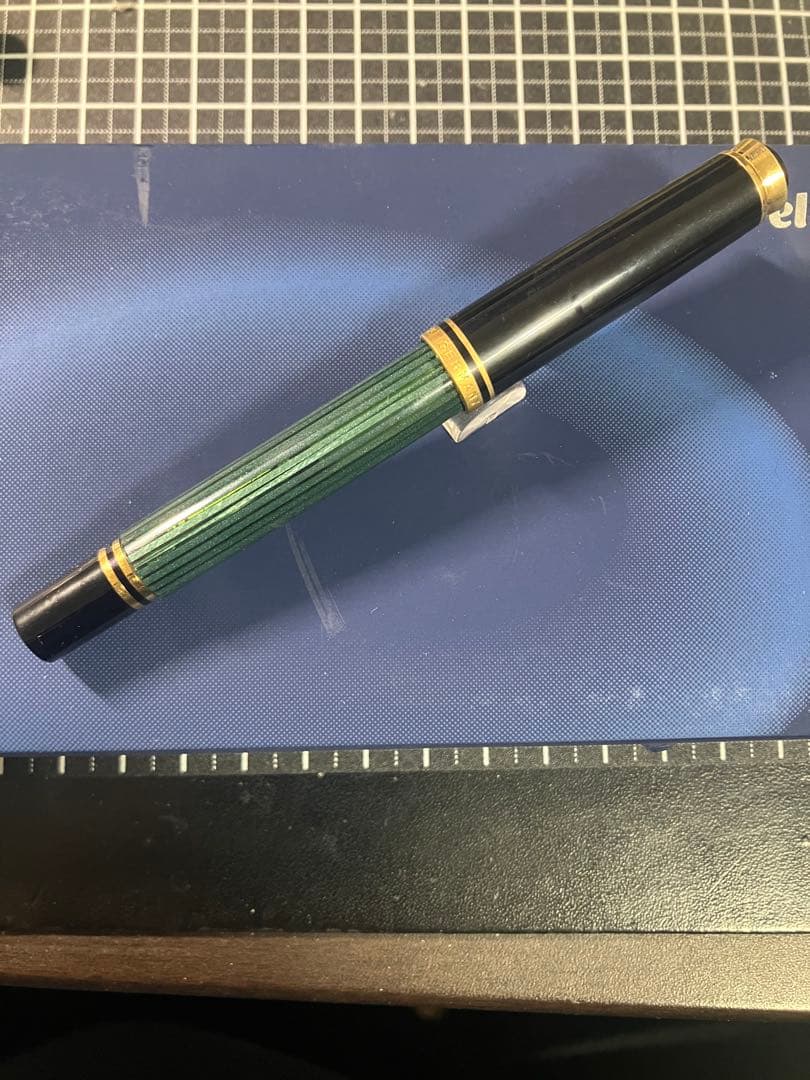 Pelikan　ペリカン　M300　緑縞　EF-nib