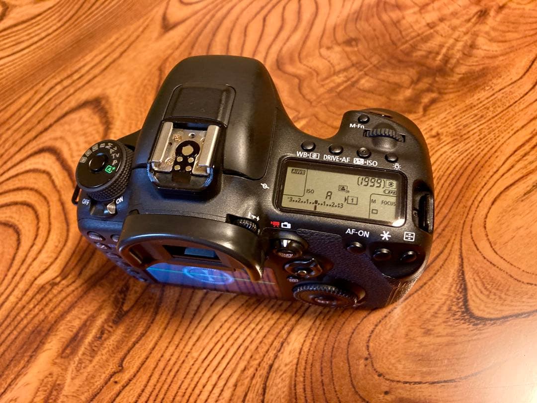 【ジャンク】Canon EOS 7D Mark II 【ボディのみ】