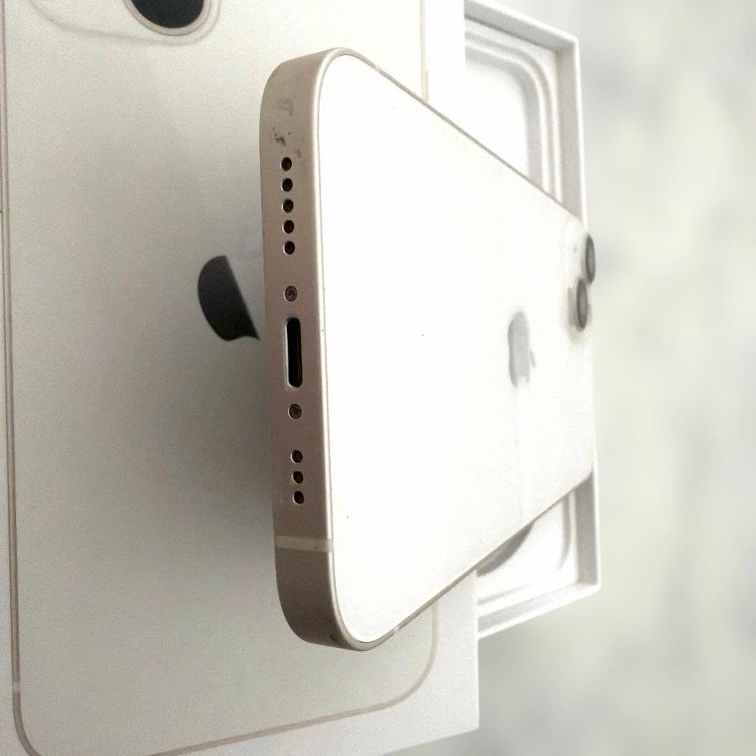 【匿名配送】iPhone13 256ＧＢ　スターライト　スマホ本体
