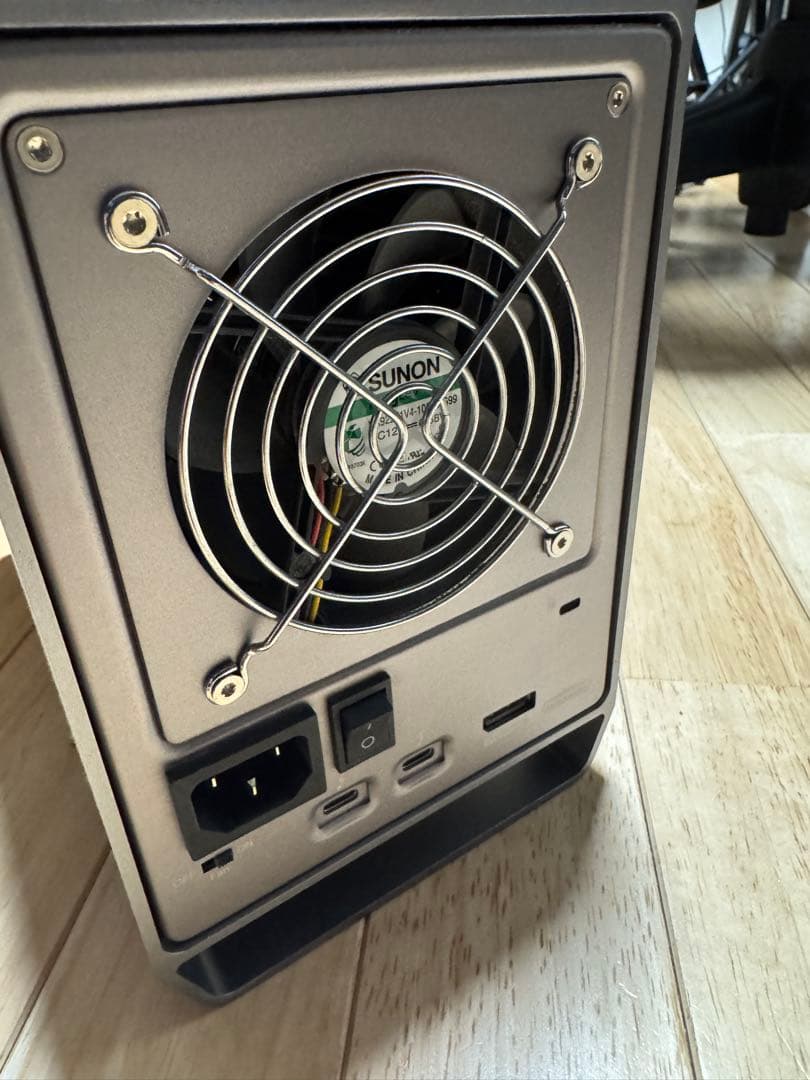 48TB 大容量 HDD RAIDケース AkiTiO Quad X TB3