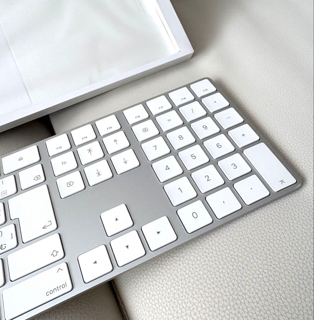 ほぼ未使用　Apple Magic Keyboard テンキーMQ052J/A