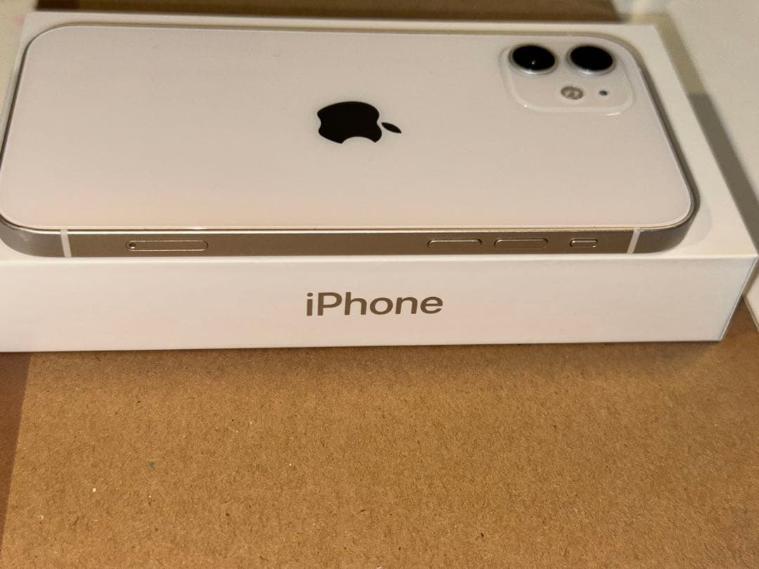 iPhone12 128GB ホワイト SIMフリー 箱あり