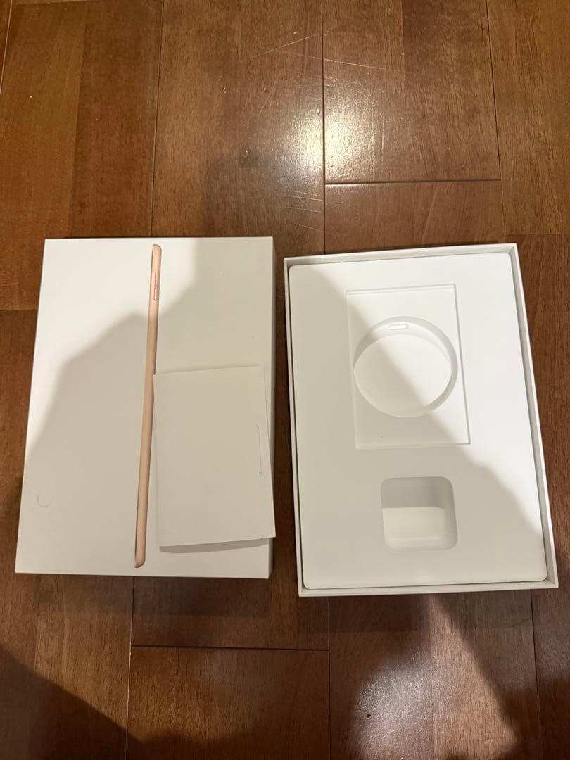 iPad Wi-Fiモデル　第7世代　128G 画面ひび割れあり