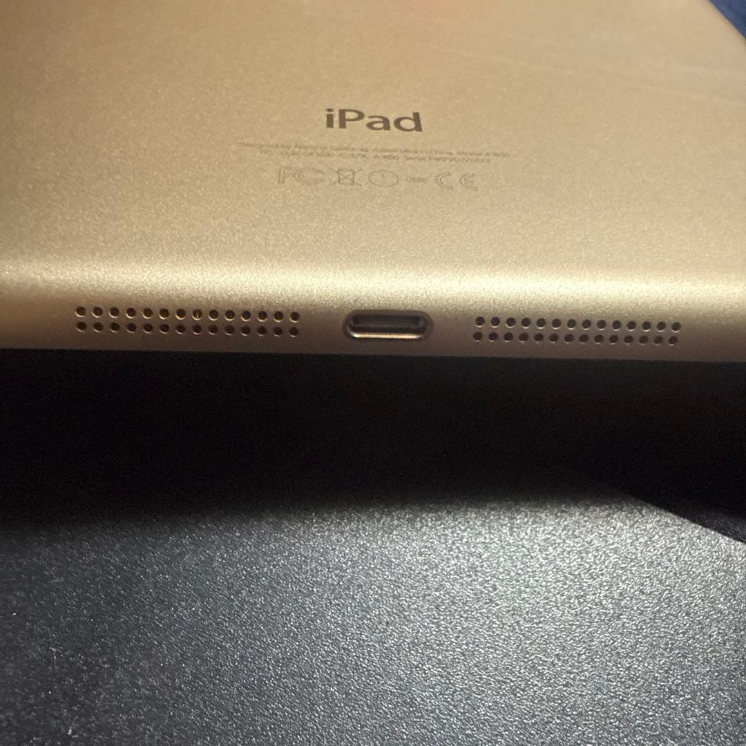 Apple iPad miniゴールド 本体