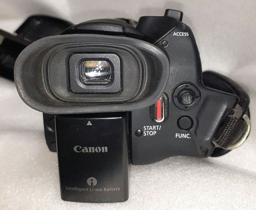 【ジャンク品】Canon HD ビデオカメラ XA20 中古品
