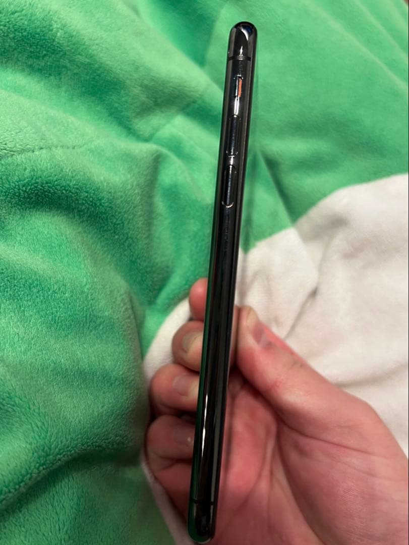 iPhone X 256GB 本体のみ