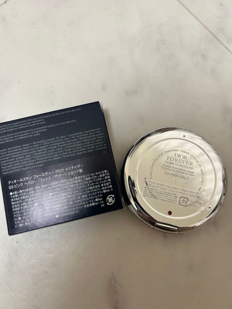 新品未使用Dior Forever Glow Luminizer 03
