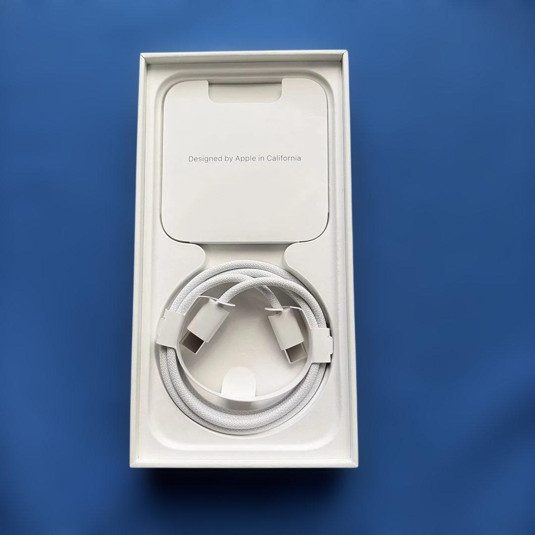 iPhone15 256GB ディスプレイ不具合あり