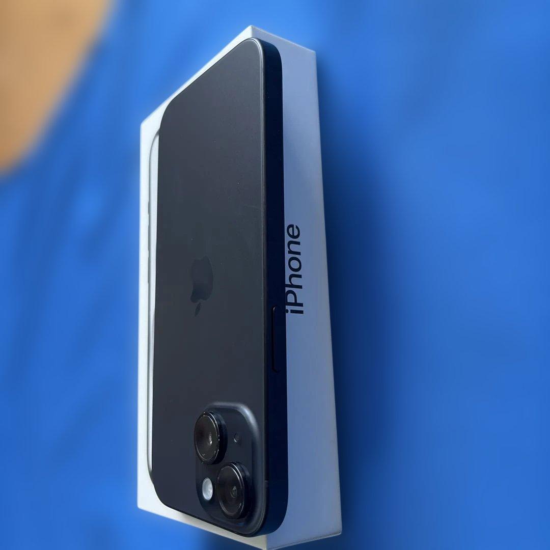iPhone15 256GB ディスプレイ不具合あり