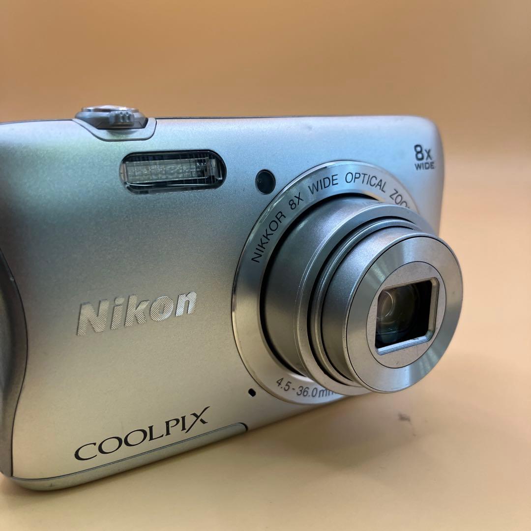 Nikon COOLPIX S3700 デジカメ 2204