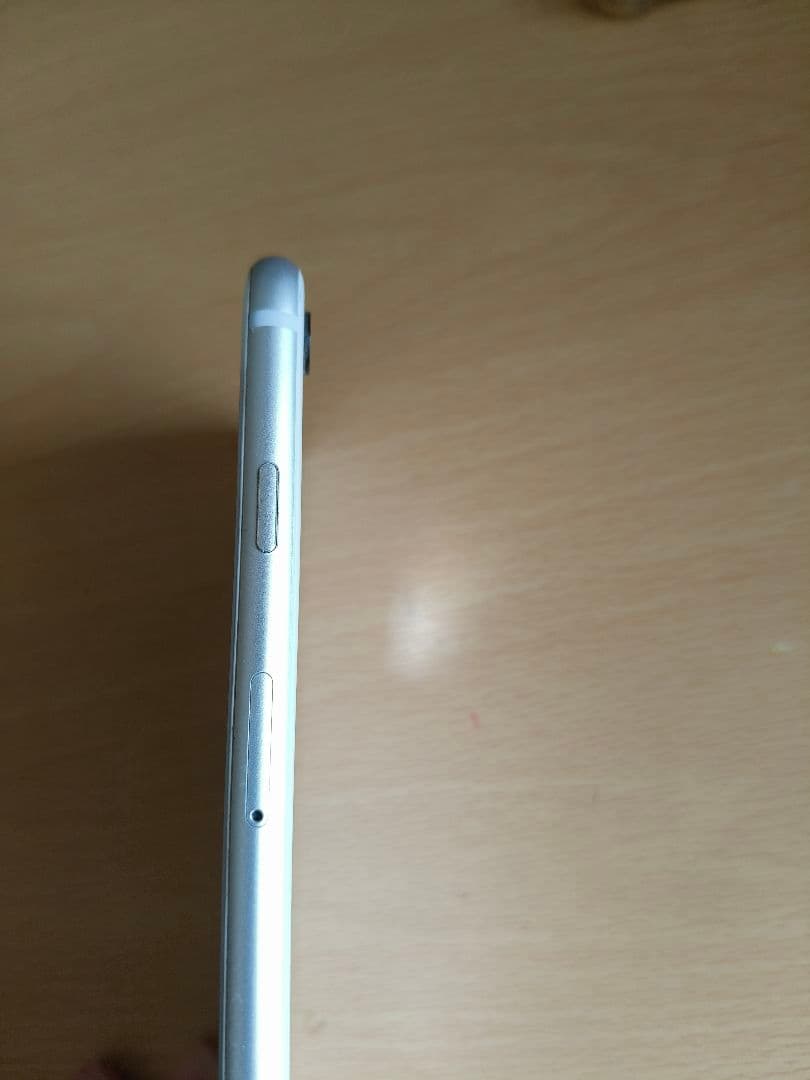 iPhone8 64gb　中古　simフリー
