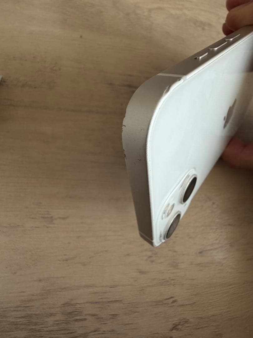 Apple iPhone 13 スターライト 128GB