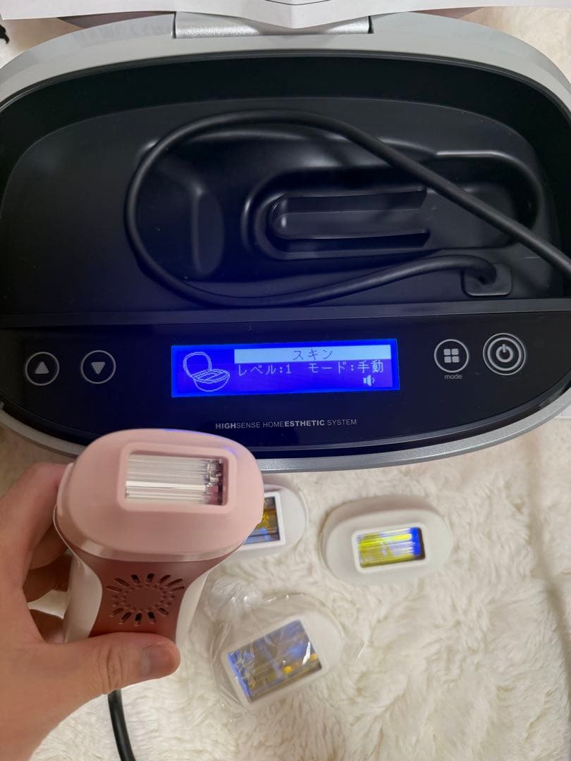 ケノン脱毛器　ピンクゴールド　アタッチメント5つ