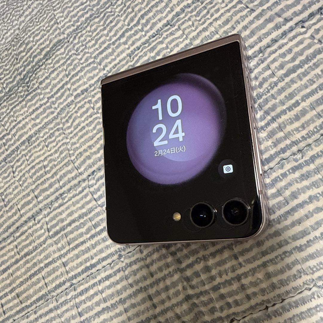 Galaxy Z Flip5 256GB ラベンダーSIMフリー