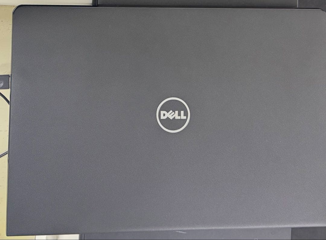 ノートPC DELL Vostro 15 3568/ 4GB/ 中古品