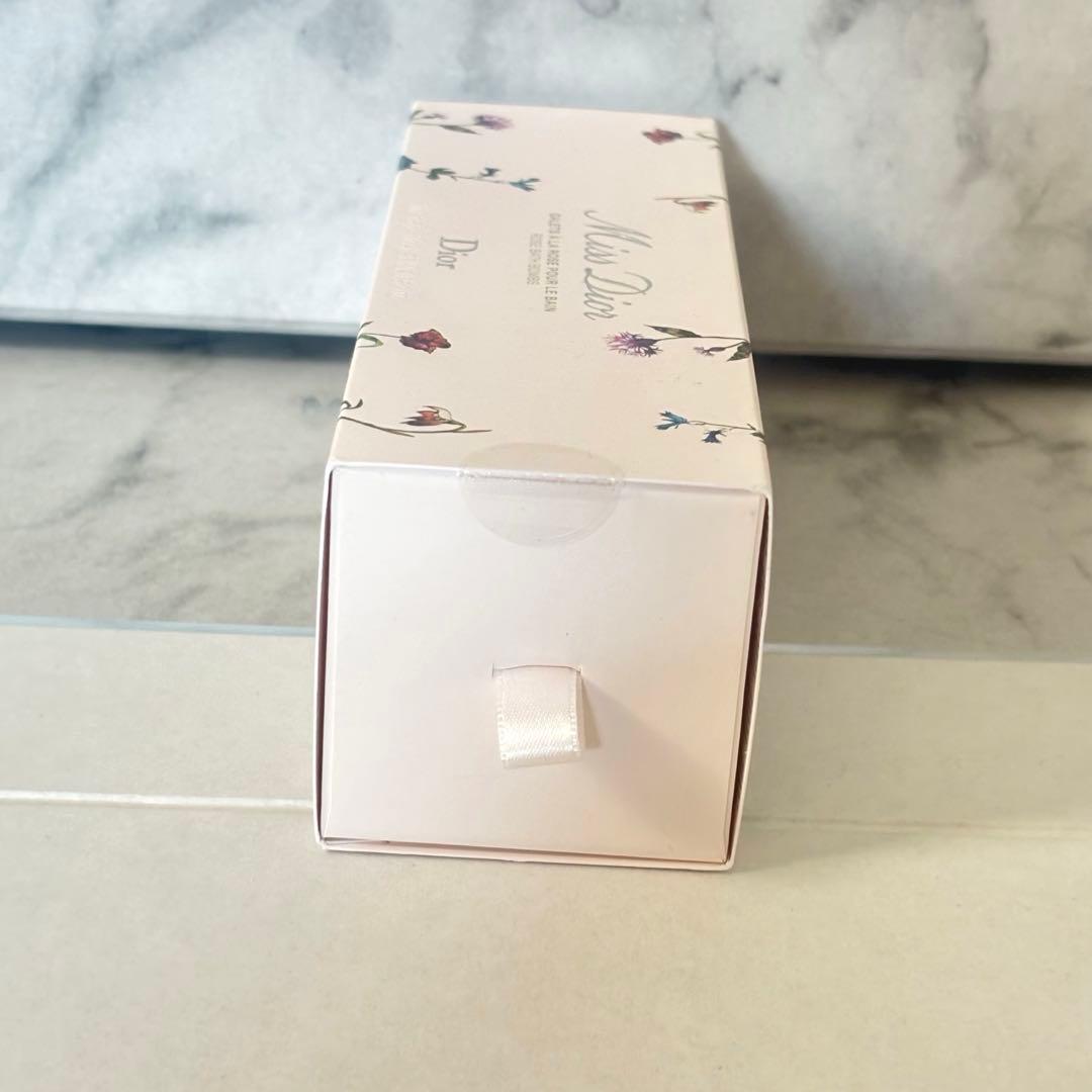 【限定品✴︎新品】Miss Dior バスボム