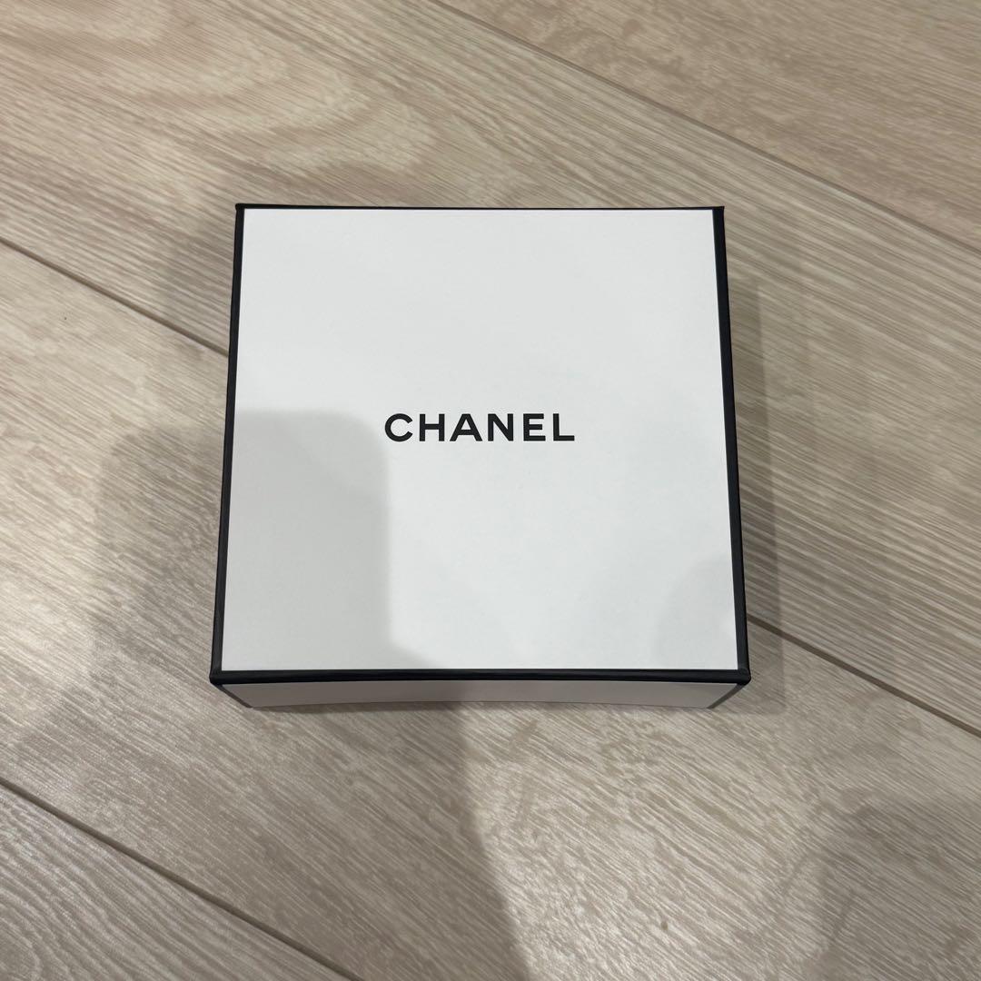 【新品】CHANEL シャネル プードゥル ユニヴェルセル リーブル N 30g