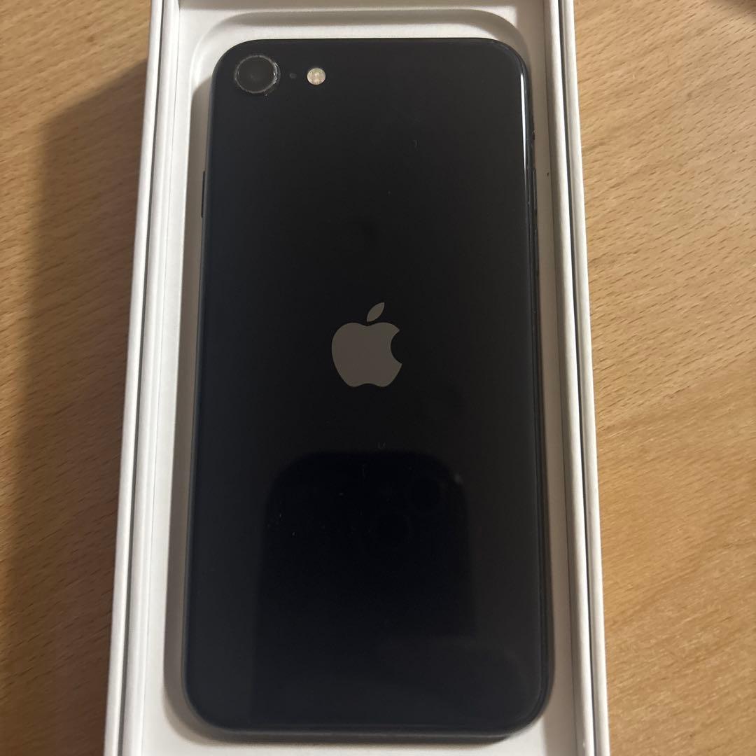 【ジャンク品】iPhoneSE 第3世代　64GB