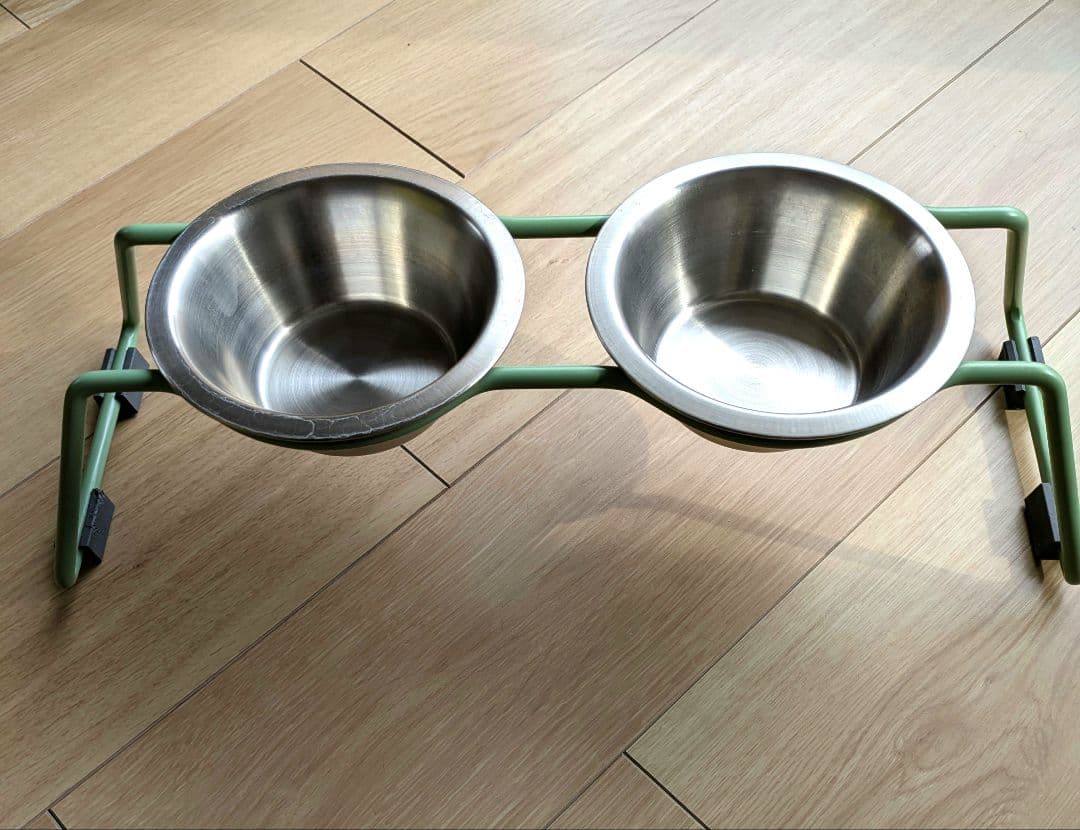 MiaCara Cenaミアカラ 　犬　　フードスタンド　フードボール　 ドイツ