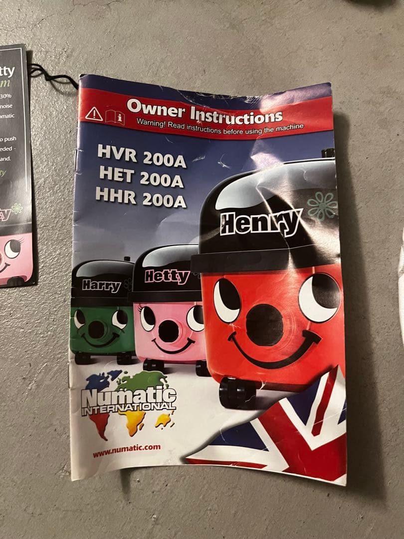 Henry ヘンリー　掃除機　ヘンリーハウス付き　付属品完備