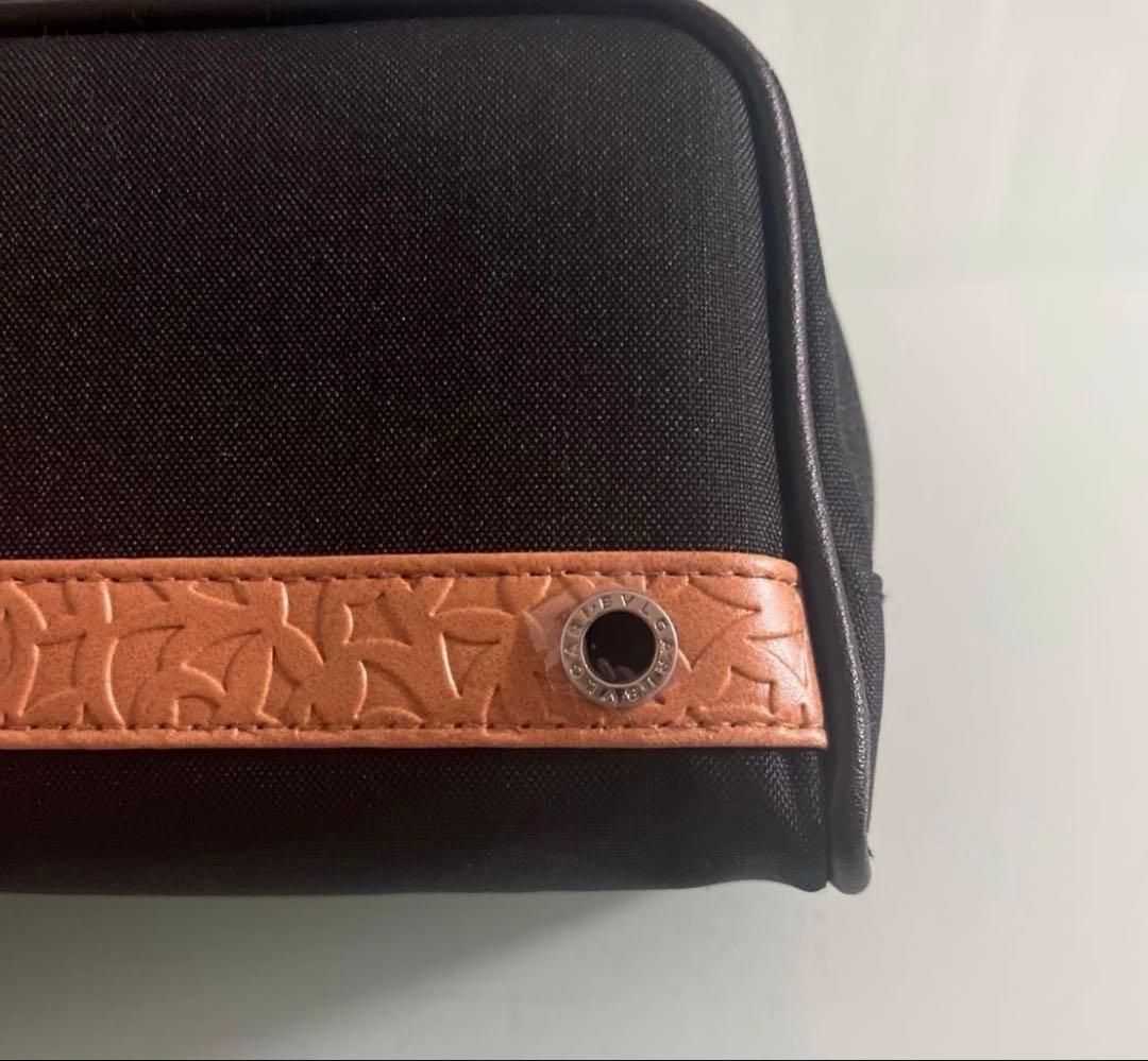エミレーツ航空BVLGARI アメニティ2個