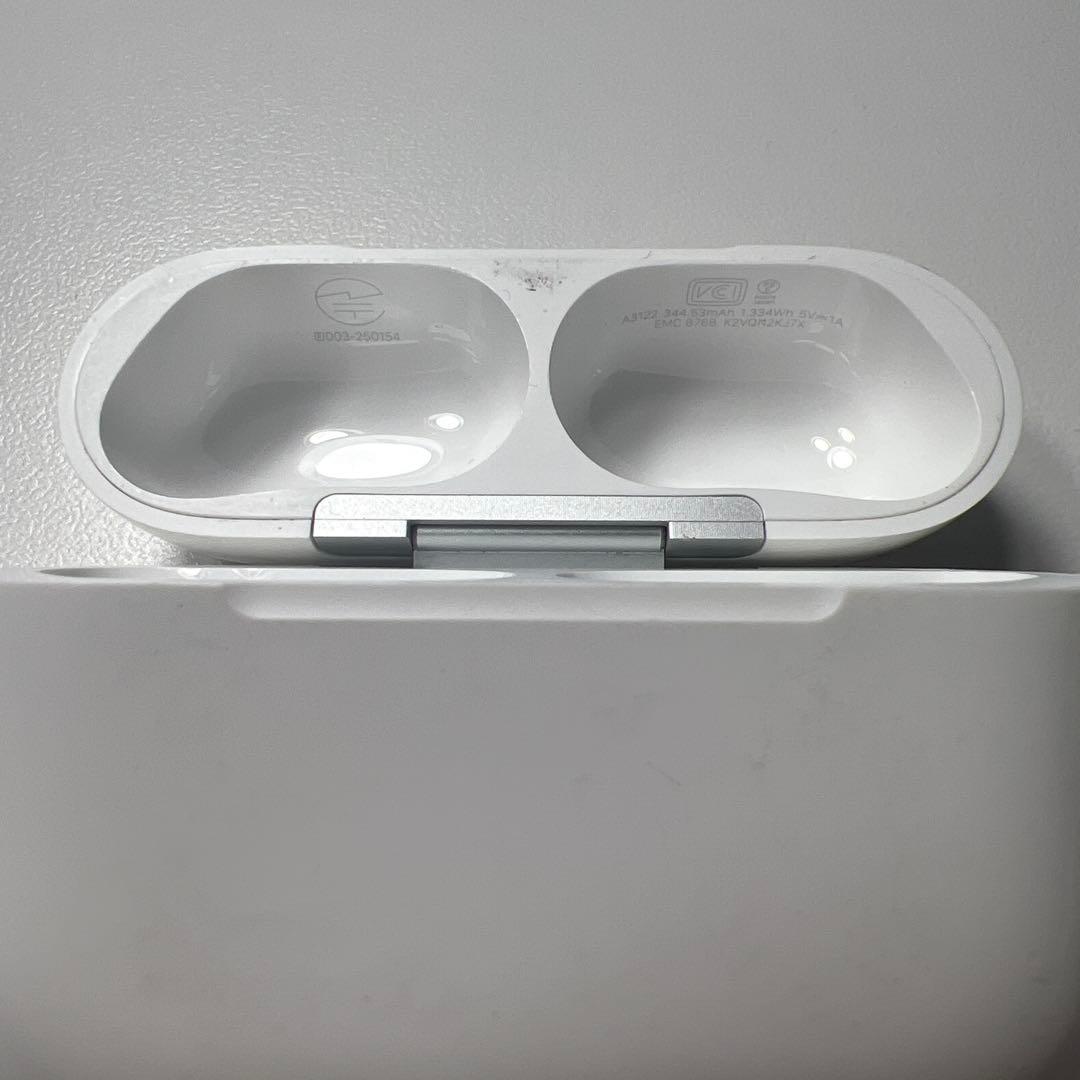 Apple AirPods Pro 第3世代 充電ケース A3122 20