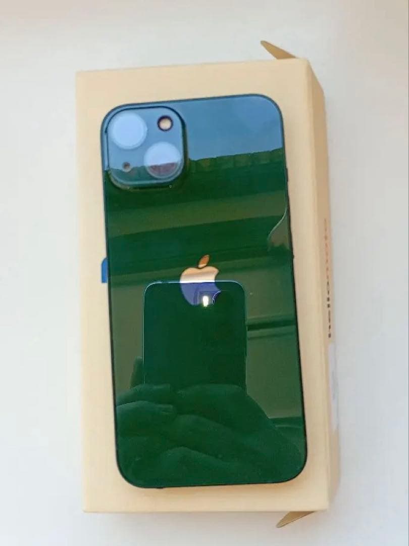 Apple iPhone 13 グリーン 　3月12日発送