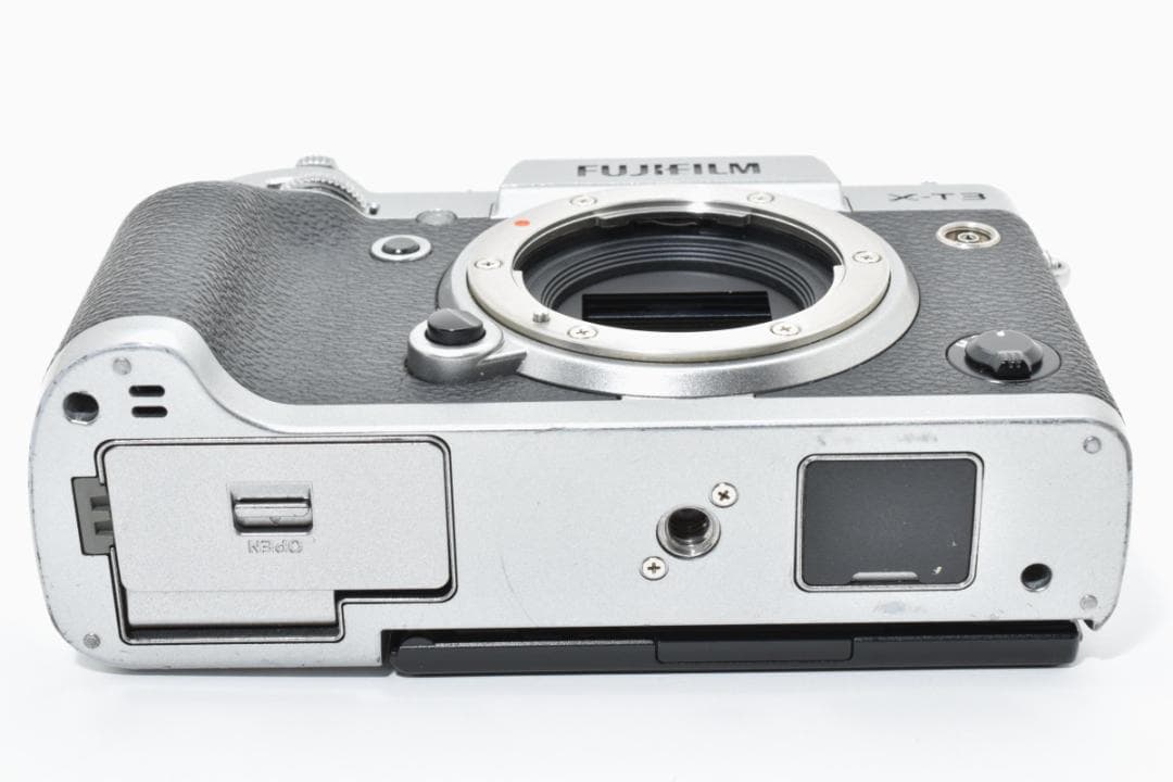 FUJIFILM X-T3 Body 富士フイルム ミラーレス一眼カメラ ボディ