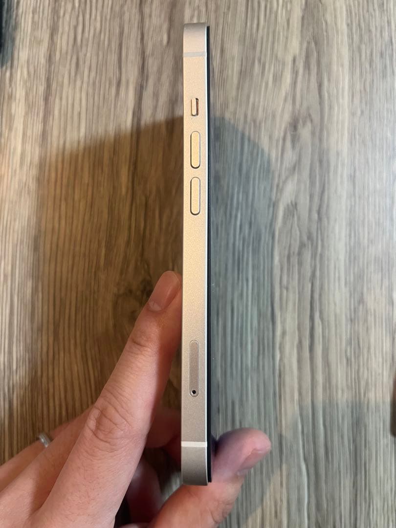 iPhone13 白 256G SIMフリー